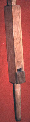 Tuyau de Bourdon, en bois.